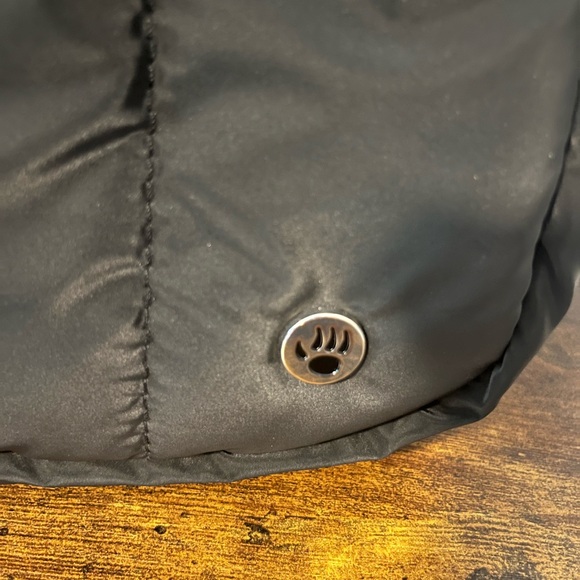 BearPaw Black Quilted Bag - Picture 5 of 8
